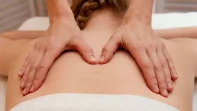 Como fazer massagem para dor na coluna