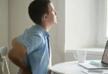 O que faz a escoliose piorar