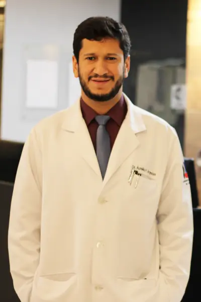 Dr. Aurélio Arantes - Tratamentos de coluna em Goiânia
